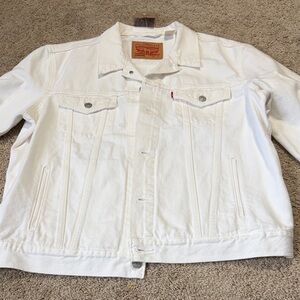 Levi Strauss White Denim Jacket Large Mens NWT